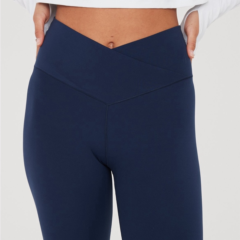 Aerie crossover leggings